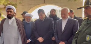 ادای احترام وزیر ورزش و جوانان و رئیس مجلس به شهدای طرقبه